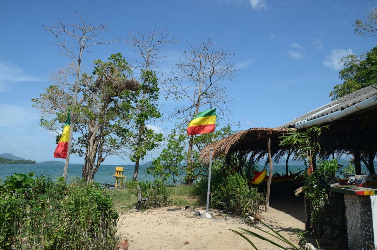 Hotel Reggae Island Private Island Koh Phayam Exteriér fotografie