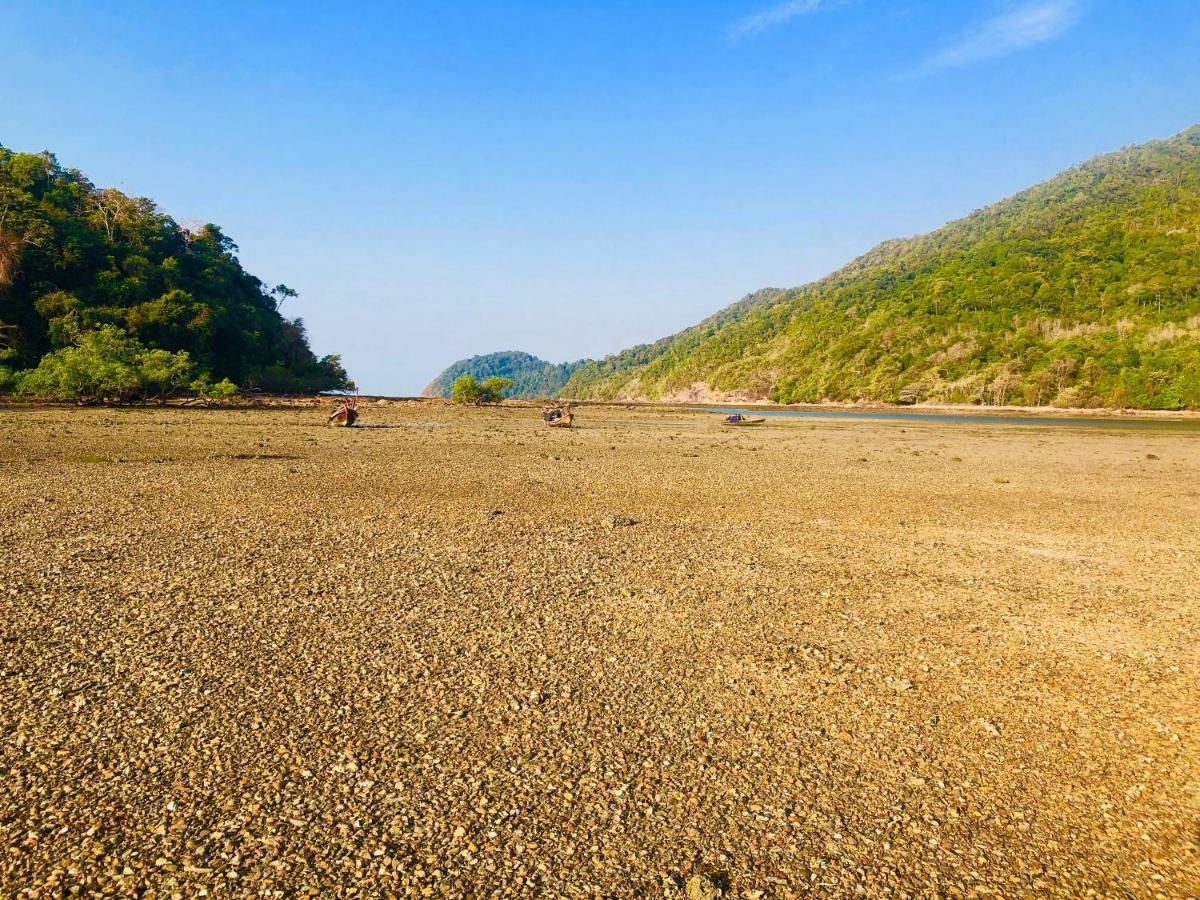 Hotel Reggae Island Private Island Koh Phayam Exteriér fotografie